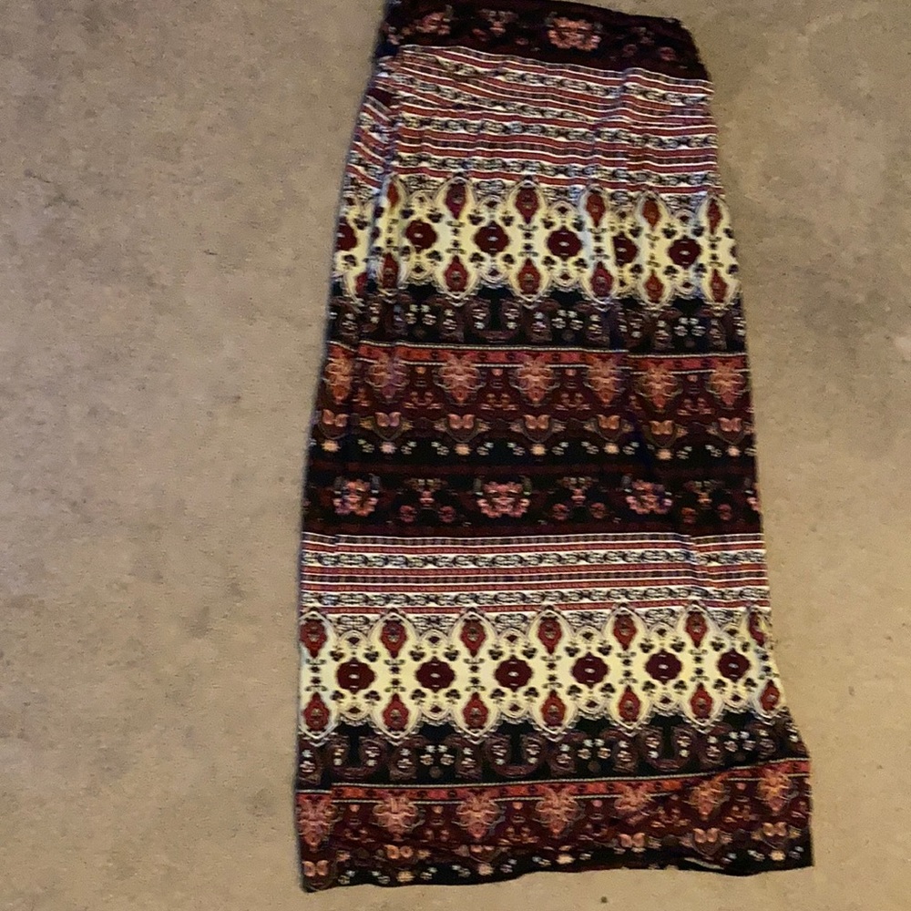 Maxi skirt